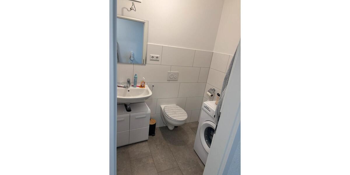 Etagenwohnung Bergneustadt - 2 Zimmer, 64 m&sup2;, 608&euro; | Angebot:25644452