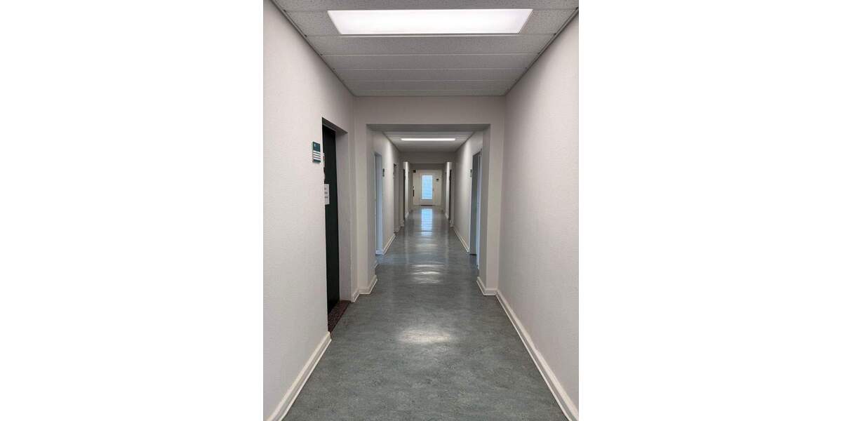 Gewerbeobjekt Berlin Marzahn - 1 Zimmer, 67 m&sup2;, 864&euro; | Angebot:26162830