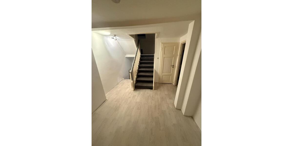 Maisonettenwohnung Extertal - 3 Zimmer, 90 m&sup2;, 420&euro; | Angebot:25341176