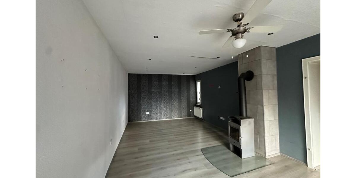 Etagenwohnung Bebra - 3 Zimmer, 86 m&sup2;, 710&euro; | Angebot:25099780