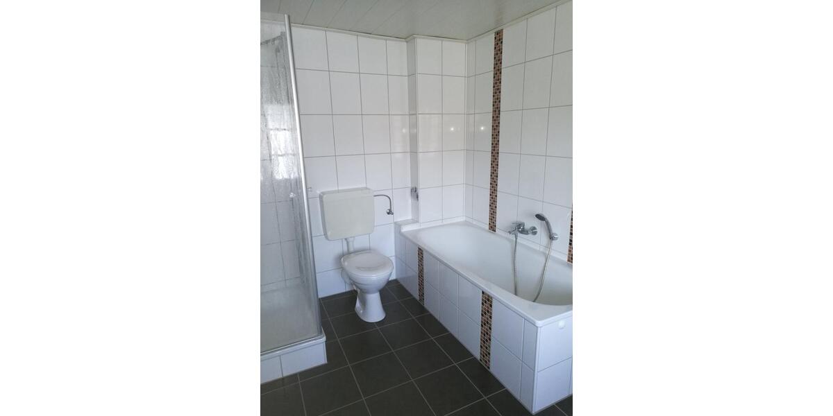 Etagenwohnung Niederzissen - 4 Zimmer, 100 m&sup2;, 850&euro; | Angebot:24804897