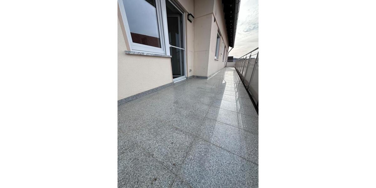 Etagenwohnung Birkenfeld - 4 Zimmer, 115 m&sup2;, 950&euro; | Angebot:25931409