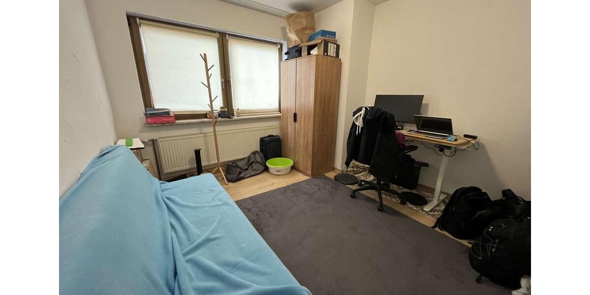 Etagenwohnung Neustadt bei Coburg - 3 Zimmer, 67 m&sup2;, 490&euro; | Angebot:26454287