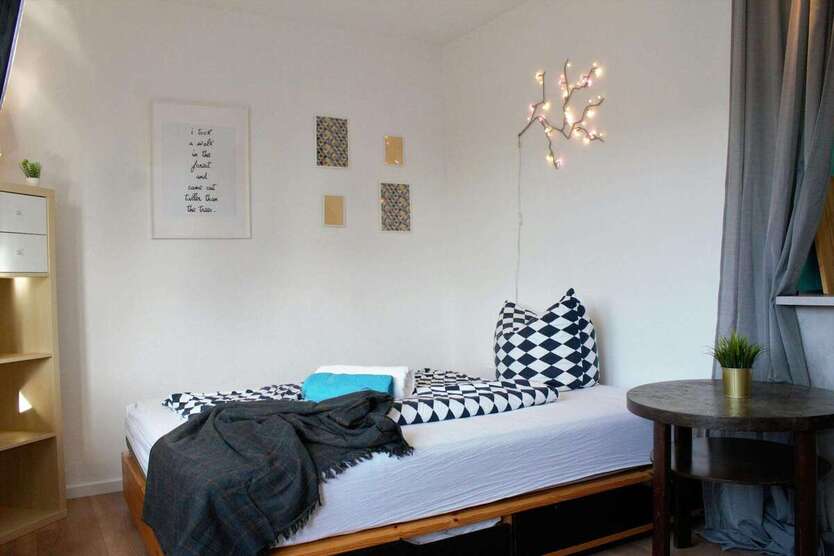 Wohnen auf Zeit in Erlangen 860 € 1 zimmer