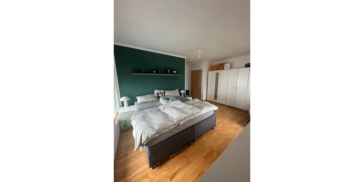 Etagenwohnung Wiesentheid - 4 Zimmer, 110 m&sup2;, 990&euro; | Angebot:26034272
