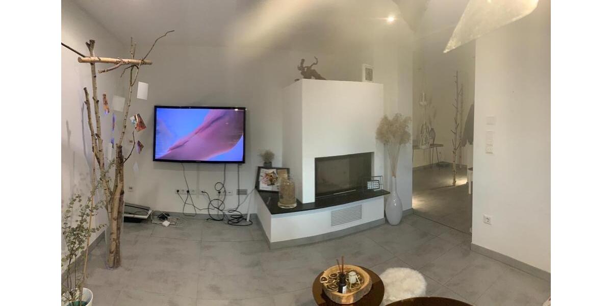 Erdgeschoßwohnung Adelsdorf - 5 Zimmer, 146 m&sup2;, 1.490&euro; | Angebot:25053262