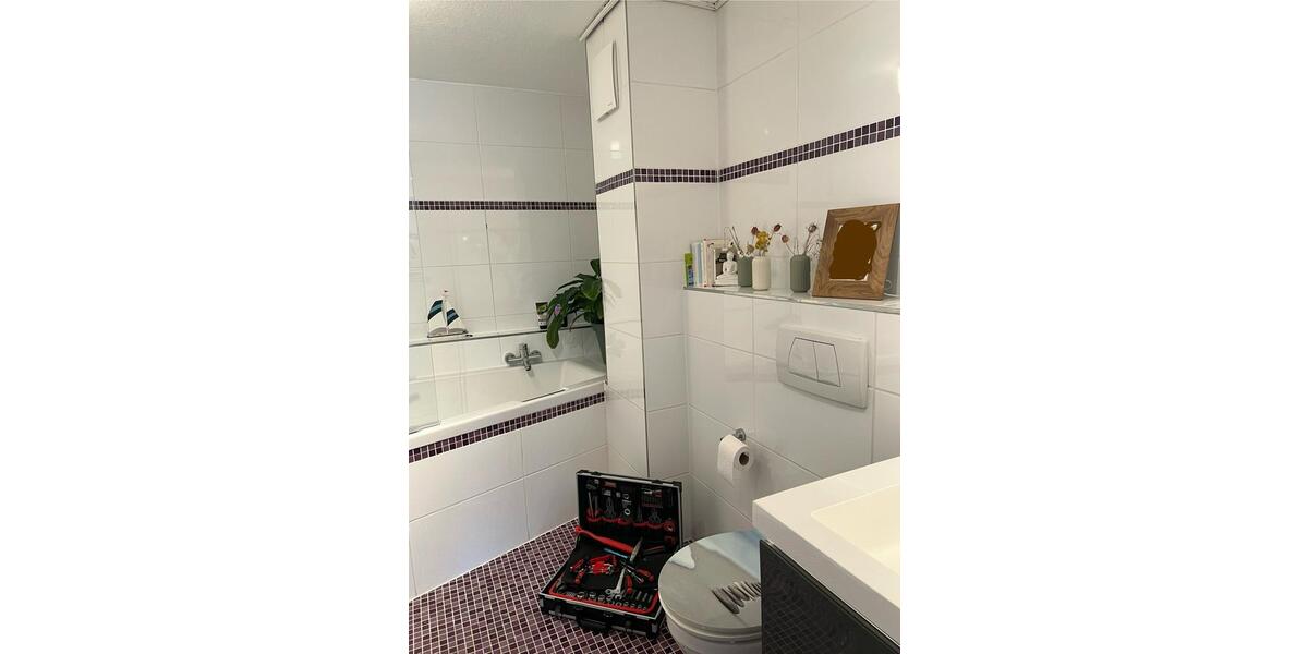 Wohnen auf Zeit Mannheim Niederfeld - 3 Zimmer, 105 m&sup2;, 1.590&euro; | Angebot:26684208