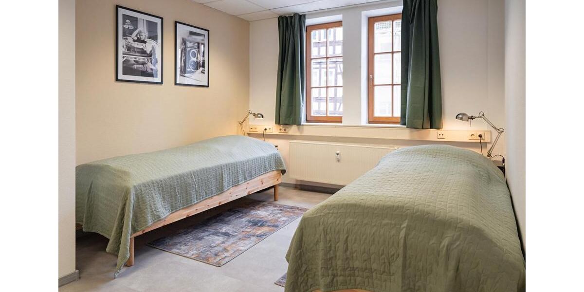 Etagenwohnung Mühlhausen (Thüringen) - 4 Zimmer, 100 m&sup2;, 1.200&euro; | Angebot:26251475