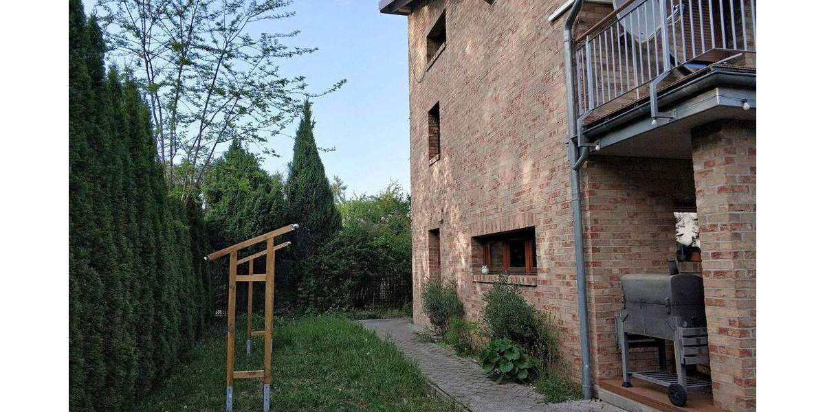 Traumhaus in ruhiger Lage in Köpenick nähe Müggelspree Müggelsee verkehrsgünstig zu vermieten 8 zimmer