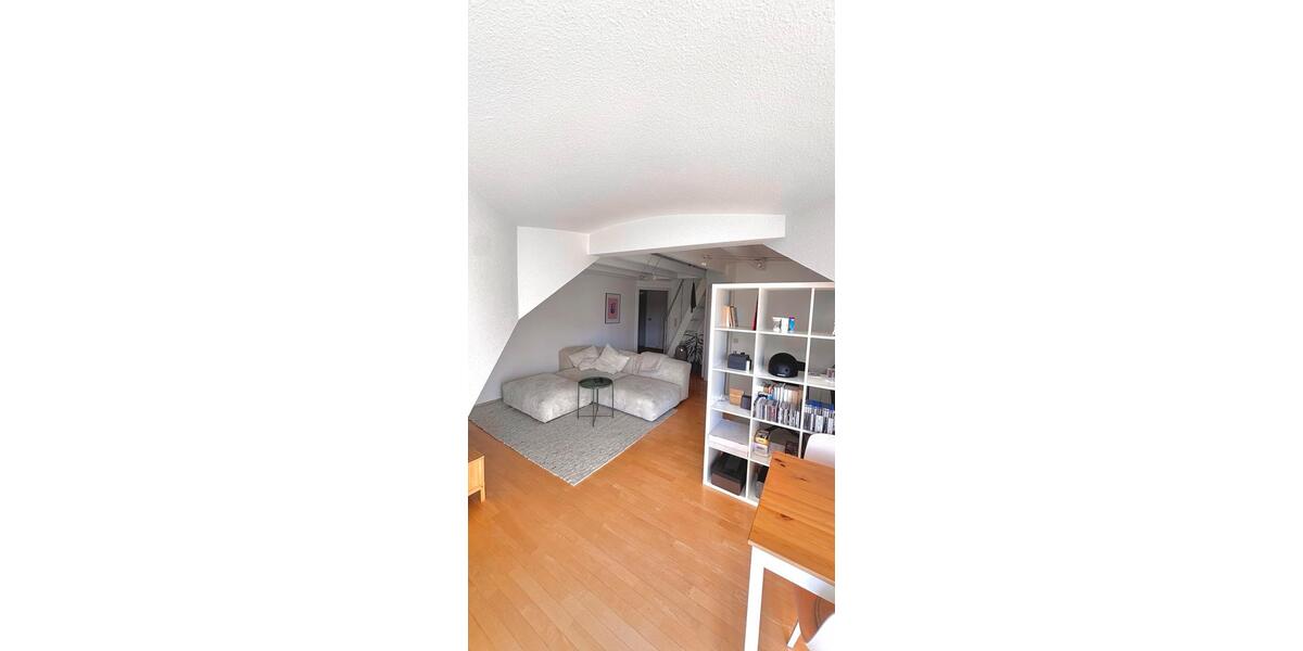 Dachgeschoßwohnung Trossingen - 3.5 Zimmer, 70 m&sup2;, 700&euro; | Angebot:26378637