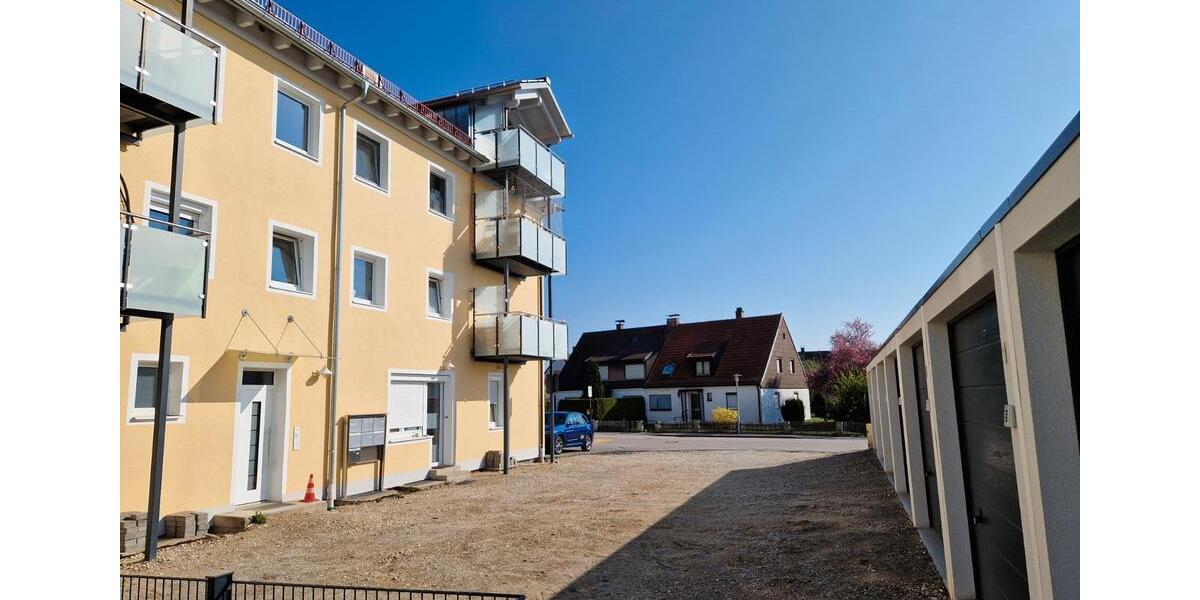 Dachgeschoßwohnung Burghausen - 3 Zimmer, 55 m&sup2;, 825&euro; | Angebot:26221403