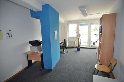 Büro in Dettingen an der Erms 1.490 € 160 m² zimmer