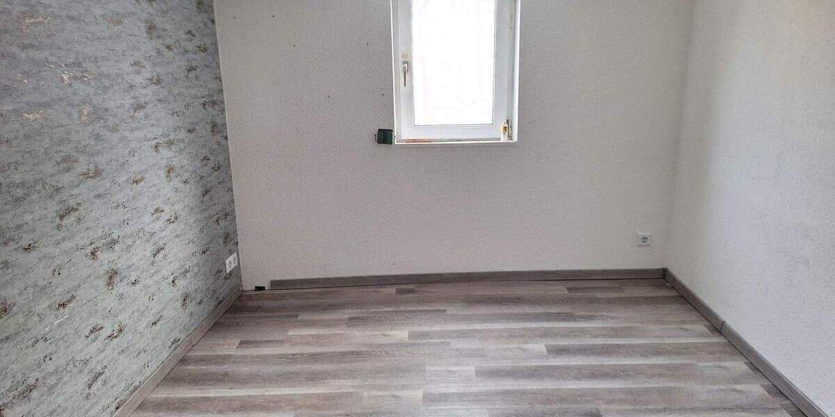 Mehrfamilienhaus, Wohnhaus Gudensberg - 6 Zimmer, 1.200&euro; | Angebot:24871407
