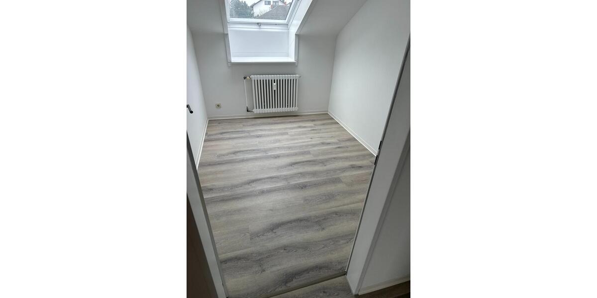 Dachgeschoßwohnung Karlsruhe Wettersbach - 3 Zimmer, 56 m&sup2;, 900&euro; | Angebot:25442232