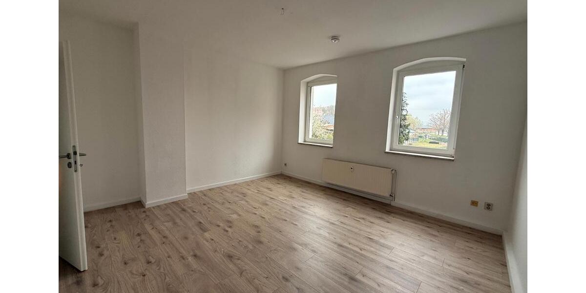 Etagenwohnung Halberstadt - 4 Zimmer, 81 m&sup2;, 430&euro; | Angebot:26132545