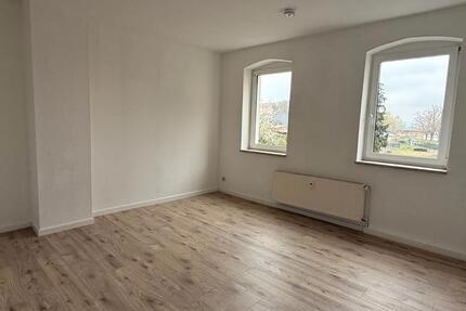 Wohnung Halberstadt - 4 Zimmer, 81 m&sup2;, 430&euro; | Angebot:26132545