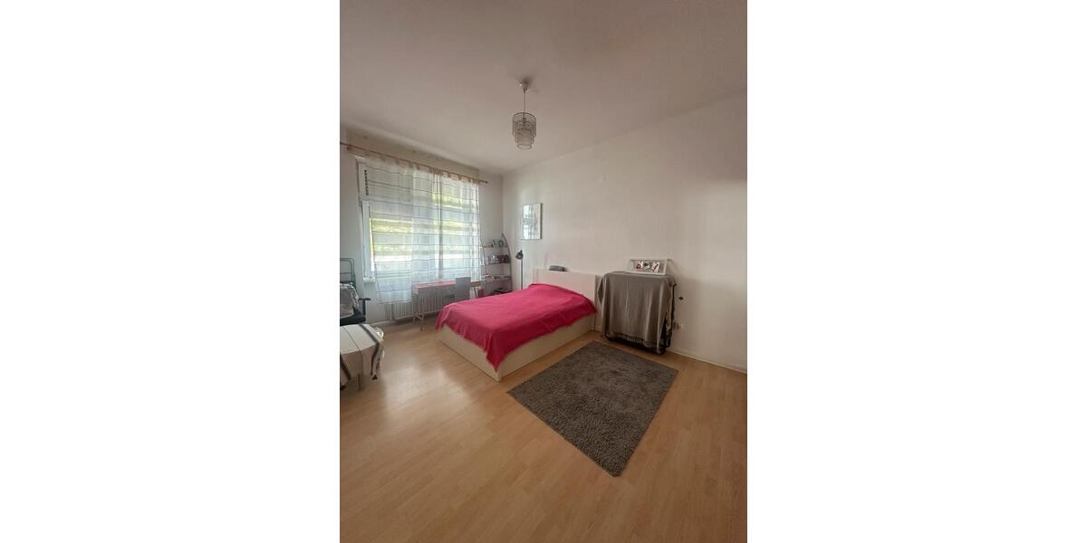 Wohnen auf Zeit Saarbrücken Neue Bremm - 1 Zimmer, 23 m&sup2;, 405&euro; | Angebot:26424874