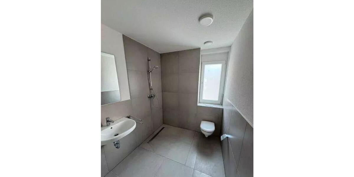 Etagenwohnung Lahr (Schwarzwald) - 4 Zimmer, 98 m&sup2;, 1.280&euro; | Angebot:26491822