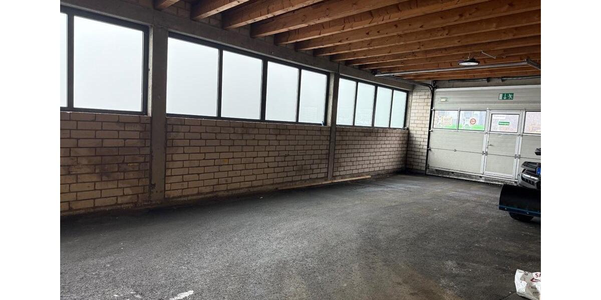 Kalthalle in Haiger mit inkludiertem Büro, beheizt zimmer