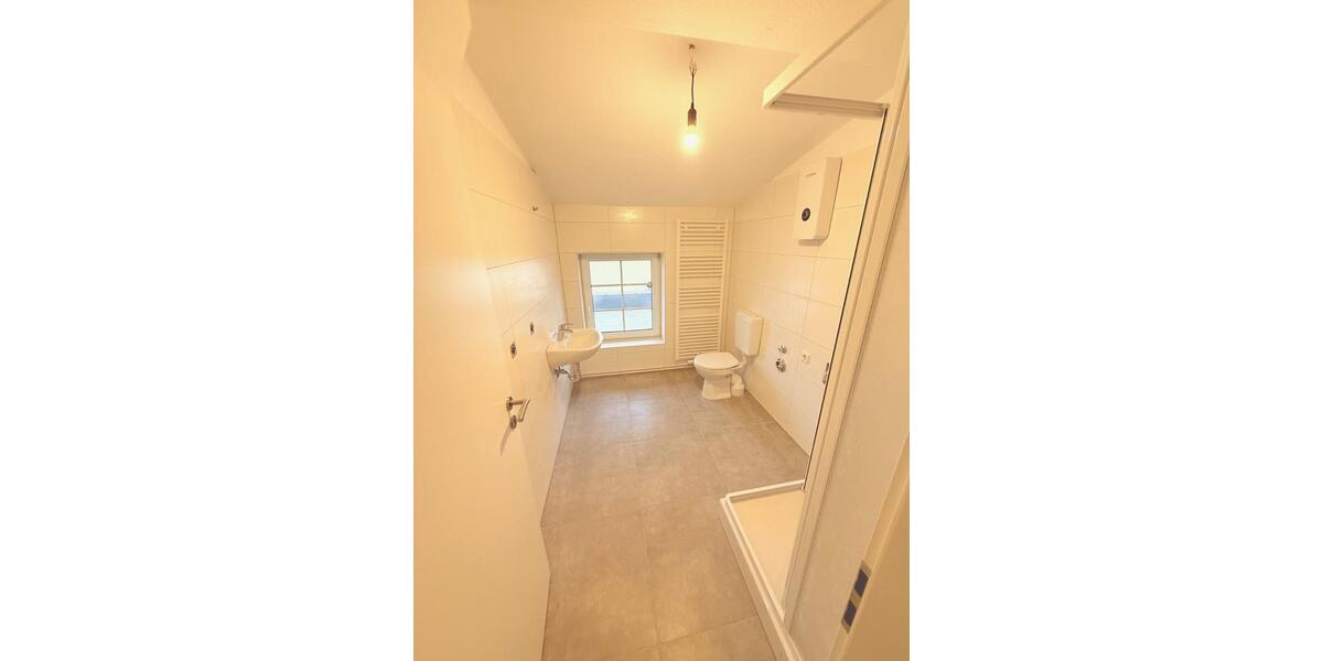 1-Raumwohnung – Erstbezug nach Sanierung in Pfaffendorf 1 zimmer