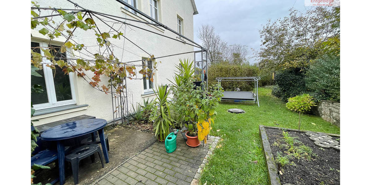 Etagenwohnung Zschorlau - 3 Zimmer, 76 m&sup2;, 344&euro; | Angebot:25744560