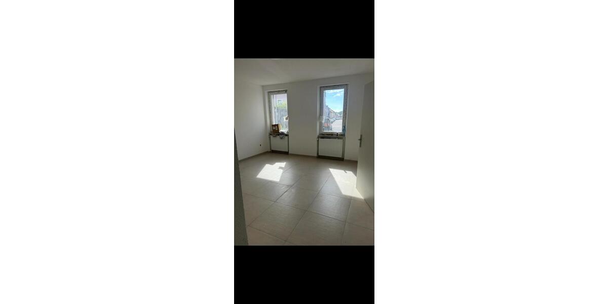 Erdgeschoßwohnung Völklingen - 1 Zimmer, 40 m&sup2;, 430&euro; | Angebot:26088875