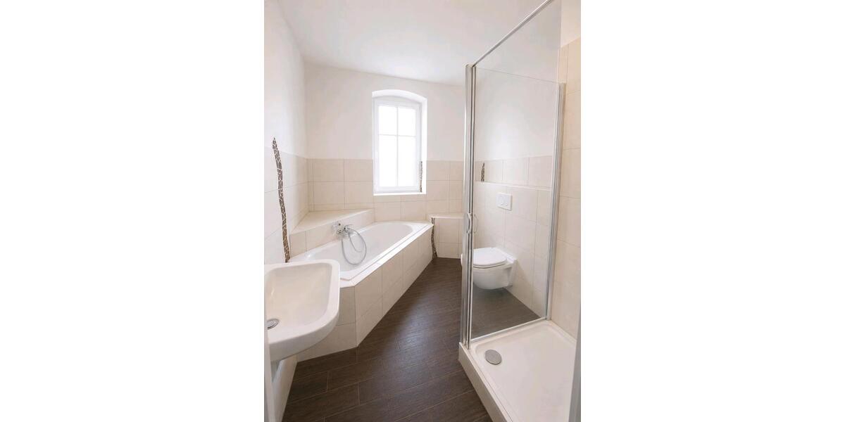 Etagenwohnung Brandenburg an der Havel - 2 Zimmer, 76 m&sup2;, 760&euro; | Angebot:25875468