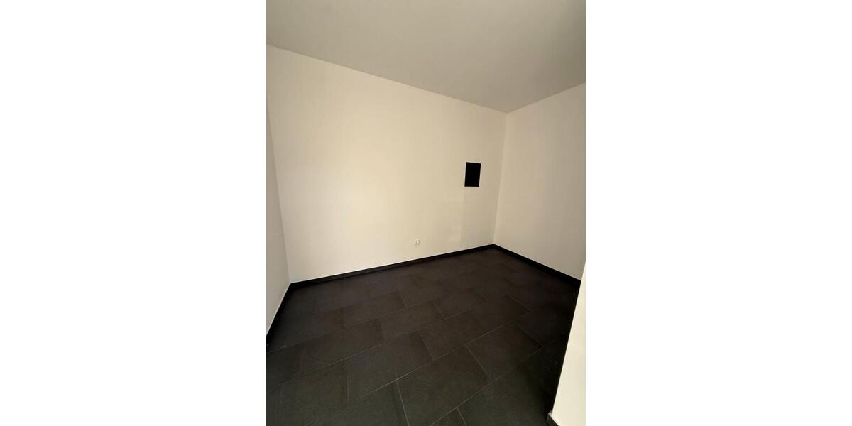 Erdgeschoßwohnung Hohenroda - 3 Zimmer, 120 m&sup2;, 1.050&euro; | Angebot:26075389