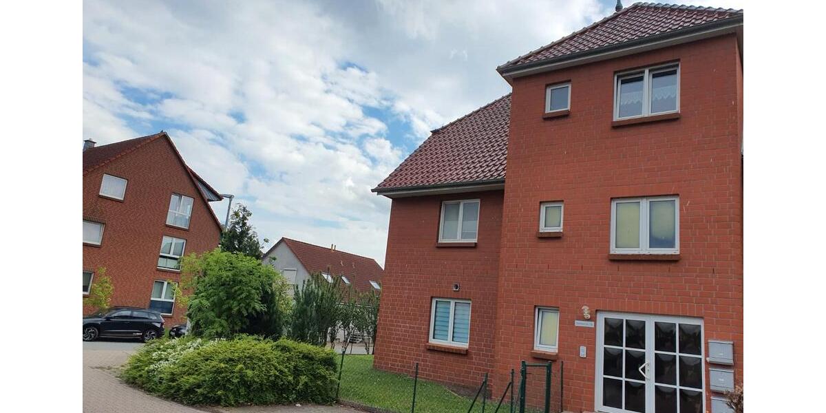 Erdgeschoßwohnung Neustadt am Rübenberge - 4 Zimmer, 115 m&sup2;, 1.000&euro; | Angebot:26684080