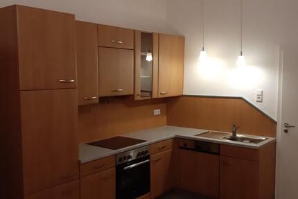 Sehr schöne 5-Zimmer-Altbauwohnung 5 zimmer