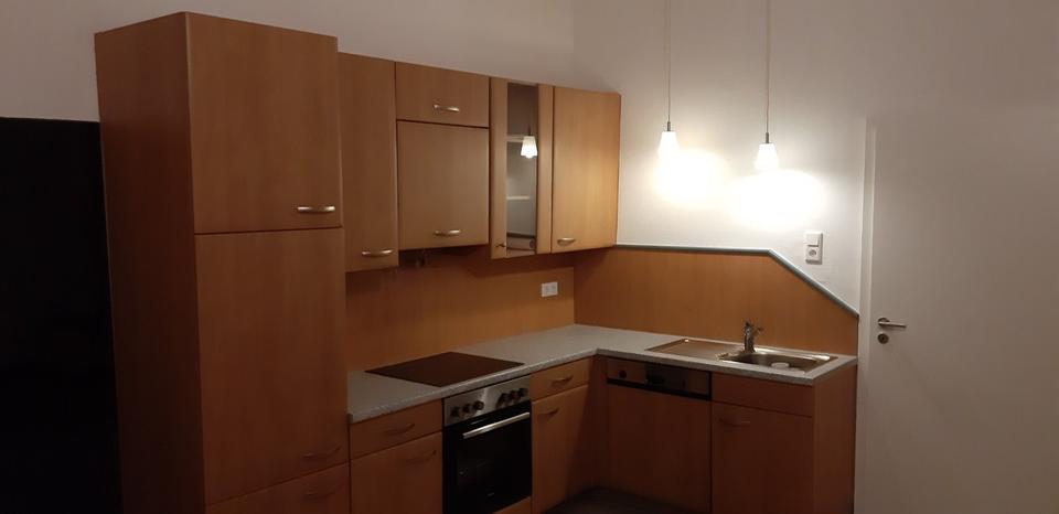 Sehr schöne 5-Zimmer-Altbauwohnung 5 zimmer