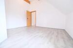 Dachgeschoßwohnung Deggendorf - 3 Zimmer, 66 m&sup2;, 700&euro; | Angebot:26697463