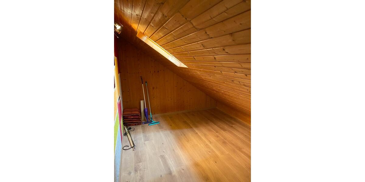 Dachgeschoßwohnung Birkenfeld - 2.5 Zimmer, 65 m&sup2;, 625&euro; | Angebot:26224923