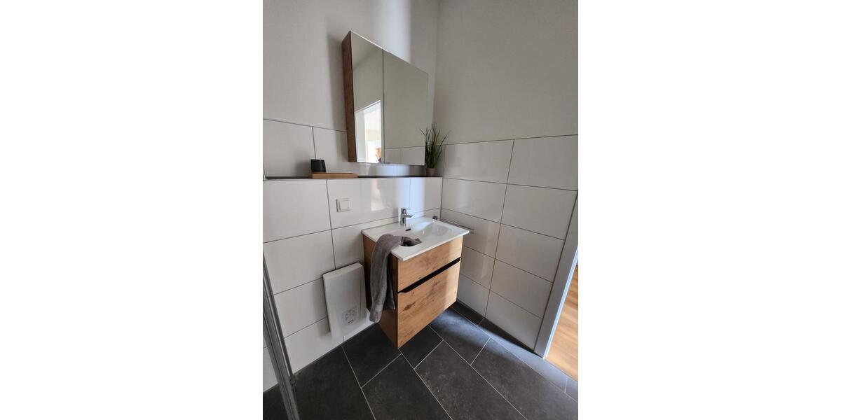 Wohnen auf Zeit Hildesheim Oststadt/Stadtfeld - 1 Zimmer, 28 m&sup2;, 700&euro; | Angebot:22911651