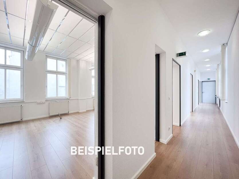 Büro in StollbergErzgeb. 528 € 60 m² zimmer