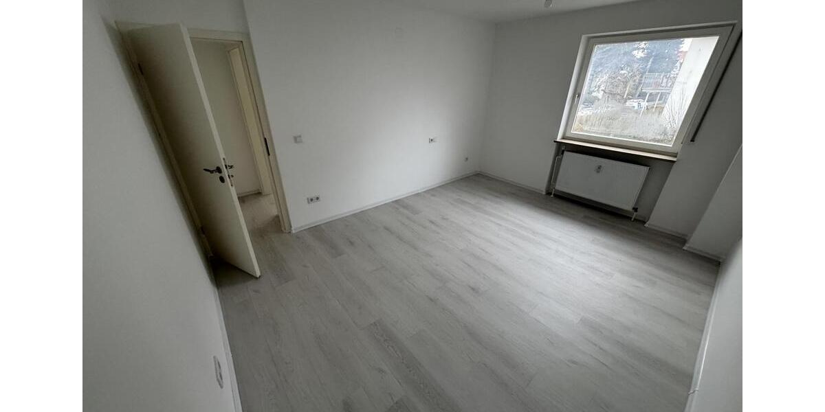 Etagenwohnung Nürnberg Zerzabelshof - 4 Zimmer, 110 m&sup2;, 1.650&euro; | Angebot:24432862