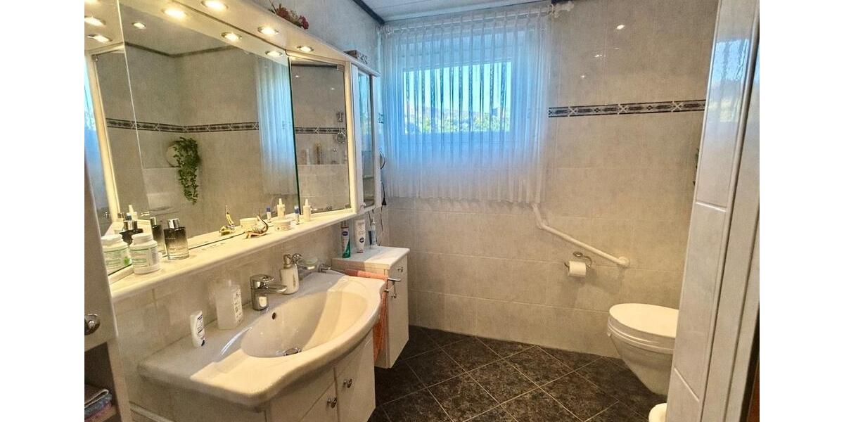 Voll möblierter Bungalow mit Garten, Terrasse & Garage in Rheine Hauenhorst 4 zimmer