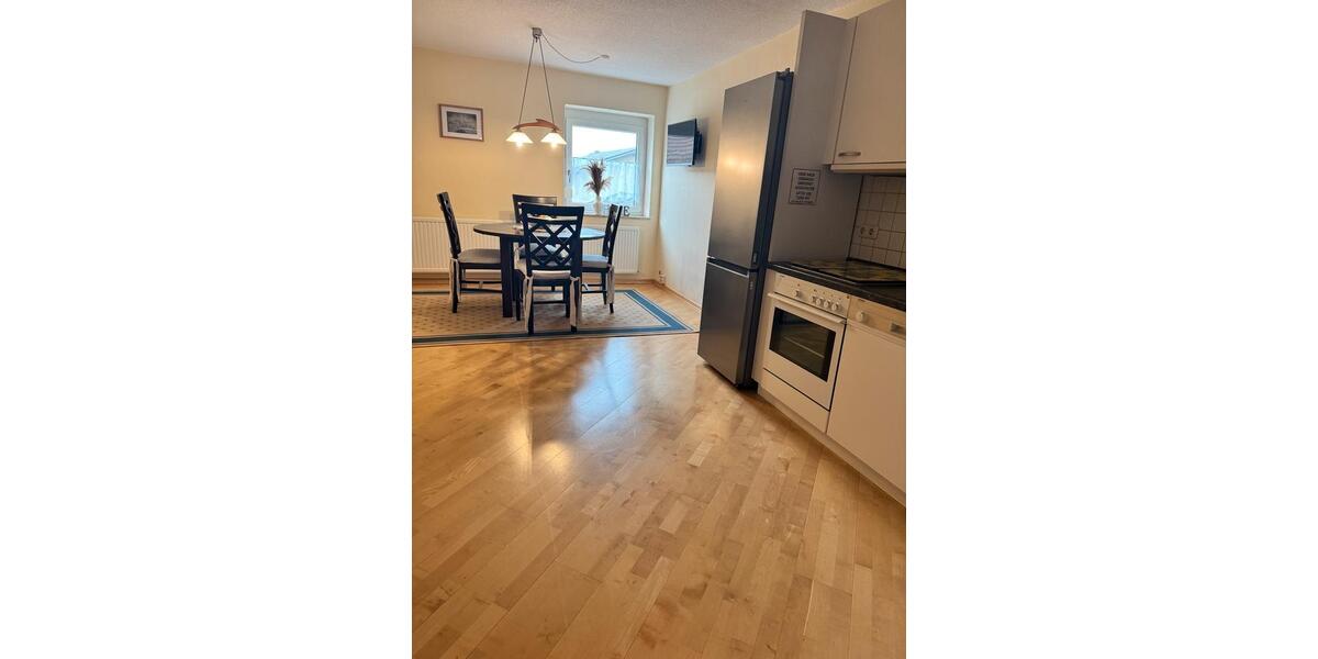 Wohnen auf Zeit Wegscheid - 4 Zimmer, 140 m&sup2;, 94&euro; | Angebot:25468438