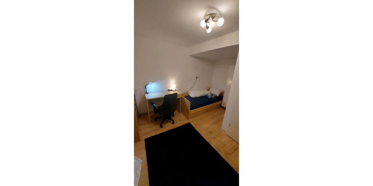 Wohnen auf Zeit Tübingen Derendingen - 5 Zimmer, 12 m&sup2;, 580&euro; | Angebot:25237543