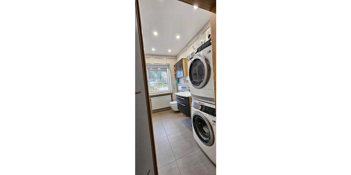 Dachgeschoßwohnung Buttenwiesen - 3 Zimmer, 72 m&sup2;, 1.000&euro; | Angebot:24400878