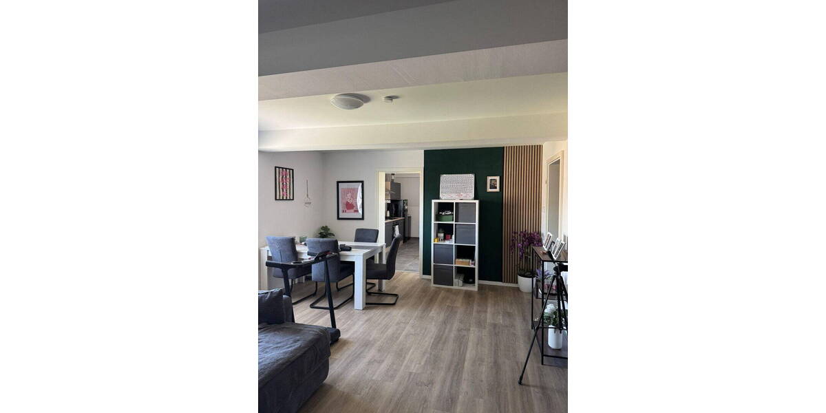 Etagenwohnung Grünberg - 2 Zimmer, 80 m&sup2;, 800&euro; | Angebot:26483768