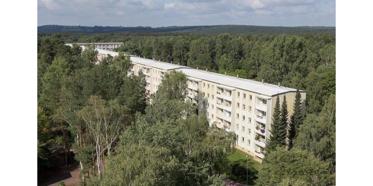 Erdgeschoßwohnung Hermsdorf - 4 Zimmer, 70 m&sup2;, 390&euro; | Angebot:25070204