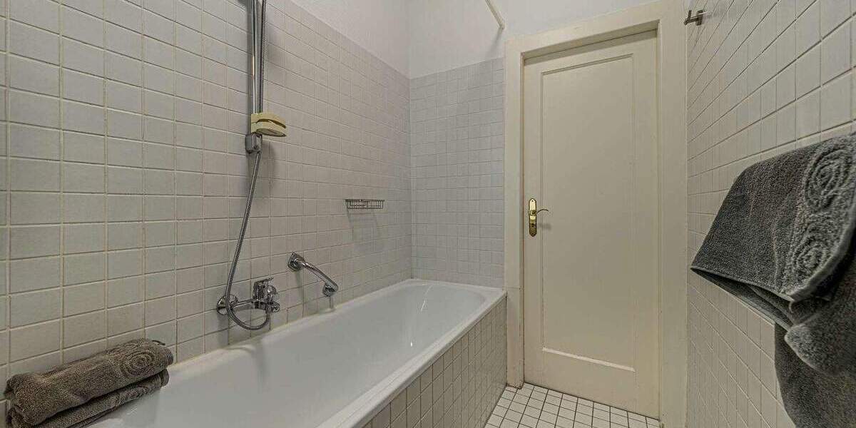 Etagenwohnung Frankfurt am Main Westend-Süd - 2 Zimmer, 68 m&sup2;, 1.790&euro; | Angebot:25139600