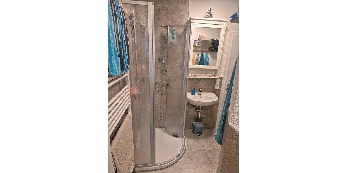 Erdgeschoßwohnung Rochlitz - 1.5 Zimmer, 28 m&sup2;, 250&euro; | Angebot:25719757