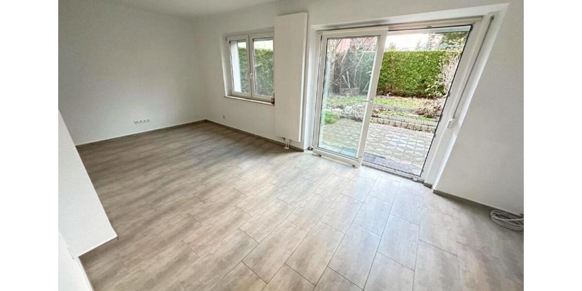 Maisonettenwohnung Halle (Saale) - 4 Zimmer, 140 m&sup2;, 1.150&euro; | Angebot:26675415