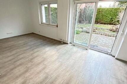 Wohnung Halle (Saale) - 4 Zimmer, 140 m&sup2;, 1.150&euro; | Angebot:26675415