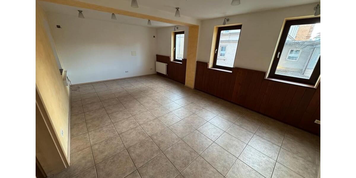 Gewerbeobjekt Uffenheim - 640&euro; | Angebot:26410827