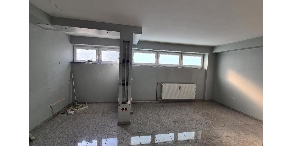 Maisonettenwohnung Wuppertal Arrenberg - 6 Zimmer, 142 m&sup2;, 1.300&euro; | Angebot:26705675