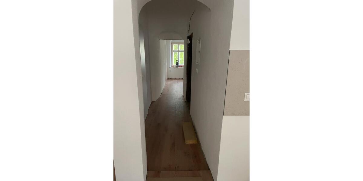 Erdgeschoßwohnung Lößnitz - 2 Zimmer, 47 m&sup2;, 305&euro; | Angebot:26588869