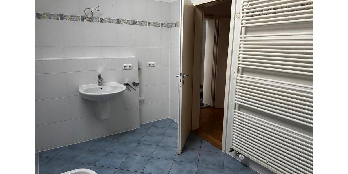 Dachgeschoßwohnung Buckenhof - 4 Zimmer, 117 m&sup2;, 1.550&euro; | Angebot:24432989